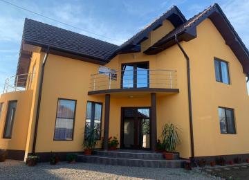 Exterior 2